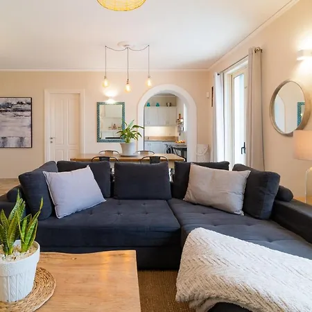 Leveque - Sea View - 3 Bedrooms Kassiopi